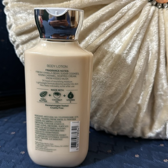 BATH & BODY WORKS SET. . . VANILLA BEAN NOEL SCENT - Picture 6 of 6